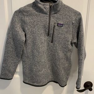 Patagonia size 10/ medium Boys/ Girls fleece